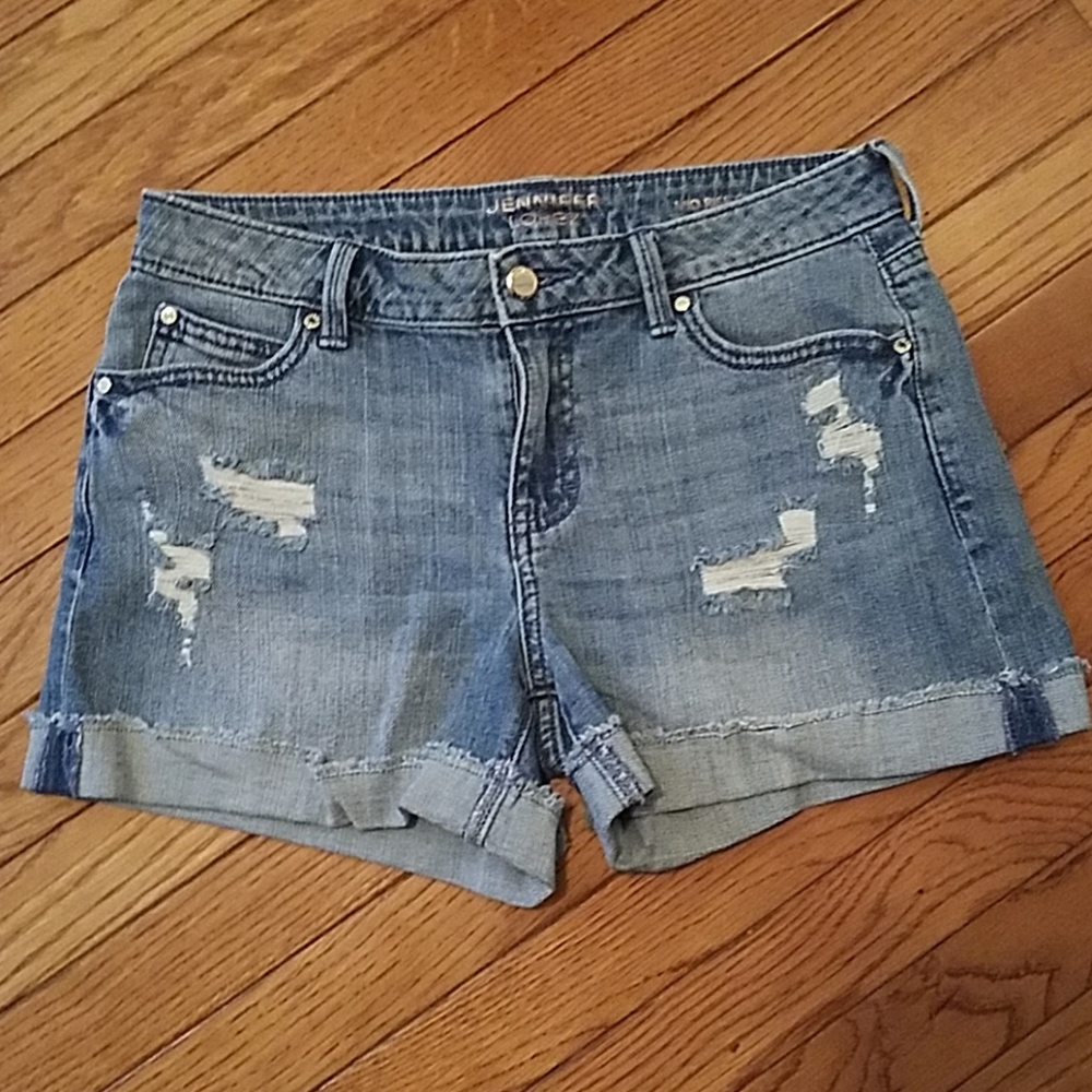 NWOT Jennifer Lopez cut-off shorts